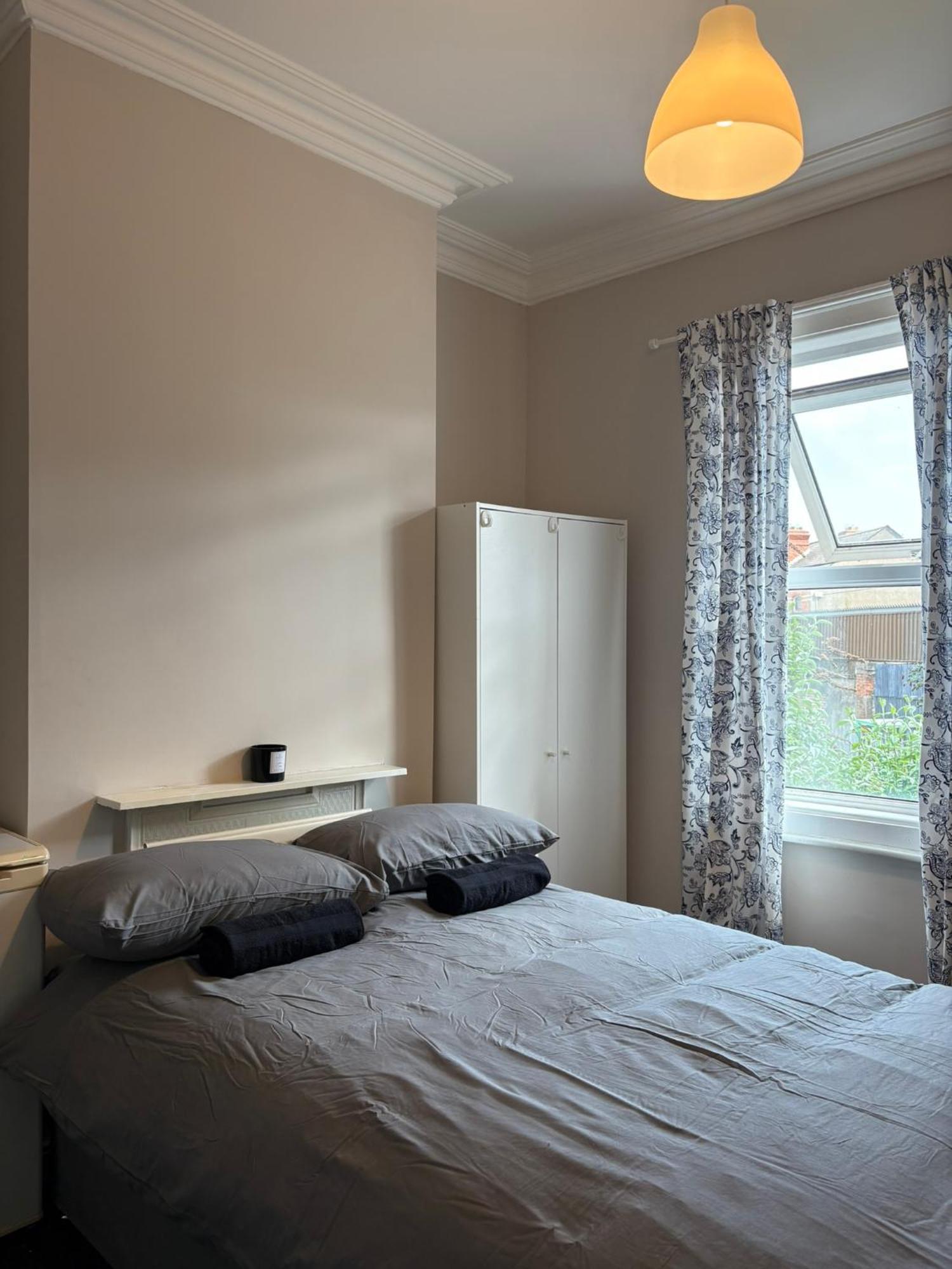 Superb Double Near Croke Park - 3 Gasthof *